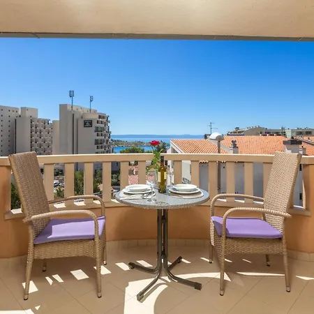 Petrovic Apartment *