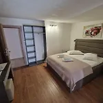 Apartment Petrovic Makarska